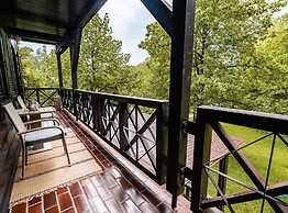 Rustic and Radiant Retreat Apartments With Terrace