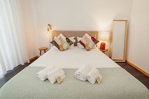 Chillout Trindade Home by Vacationy