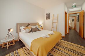 Chillout Trindade Home by Vacationy