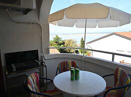 Charming And Comfortable Apartment Dramalj