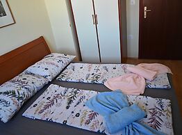 Charming And Comfortable Apartment Dramalj