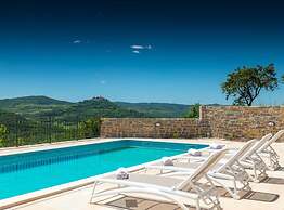 Authentic Villa Banić