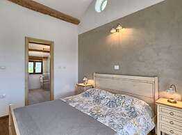 Authentic Villa Banić