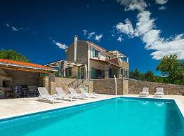 Authentic Villa Banić