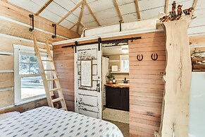 4 Mi to Main Street: Riverfront Minnesota Cabin