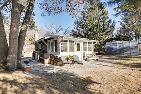 4 Mi to Main Street: Riverfront Minnesota Cabin