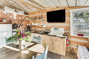 4 Mi to Main Street: Riverfront Minnesota Cabin