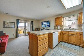 Las Palmas Condo w/ Pool Access in St George!