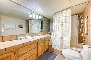 Las Palmas Condo w/ Pool Access in St George!