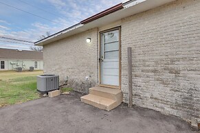 5 Mi to Hutchinson Attractions: Cozy Apt