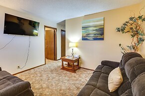 5 Mi to Hutchinson Attractions: Cozy Apt