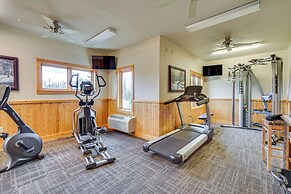Pool & Lake Access: Northern Lakes Retreat!