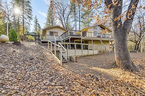Deck + Fire Pit: Pine Mountain Lake Getaway!