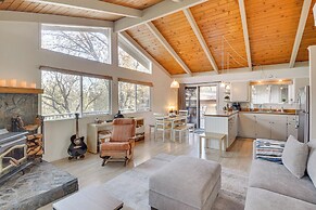 Deck + Fire Pit: Pine Mountain Lake Getaway!