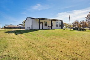 Lake Fork Cabin w/ Community Pool & Boat Launch