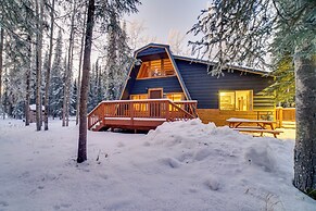 Studio Steps to Kenai River w/ Fire Pit!