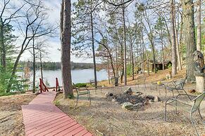 Deck, Grill & Views: Lakefront Cottage in Harrison