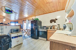 Deck, Grill & Views: Lakefront Cottage in Harrison
