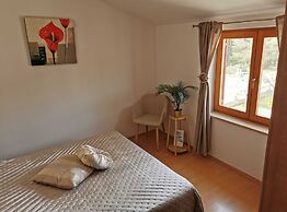 Modern and Bright Fazana Apartment With Balcony and Sea View