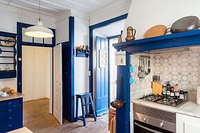 Central Ericeira Apartment With Lift