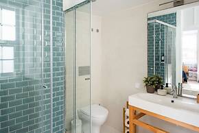 Central Ericeira Apartment With Lift