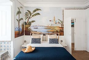 Central Ericeira Apartment With Lift