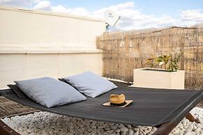 Urban Nest - Loft With Private Rooftop Garden