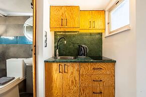 Urban Nest - Loft With Private Rooftop Garden