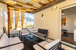 Urban Nest - Loft With Private Rooftop Garden