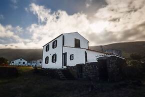 Liiiving in A Ores - Ocean View House
