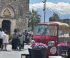 NATIONAL GALLERY TAORMINA B&B