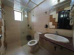 The Mint Resort by WS & GoG