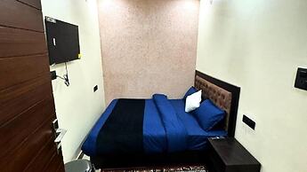 Goroomgo UK Homestay Nainital