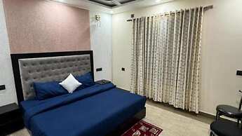 Goroomgo UK Homestay Nainital