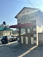 Goroomgo UK Homestay Nainital