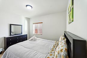 Charming Pet-friendly Getaway In Sunny Beaumont 4 Bedroom Home