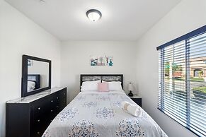 Charming Pet-friendly Getaway In Sunny Beaumont 4 Bedroom Home