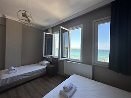 KARANFİL HOTEL