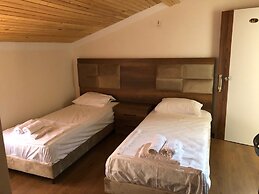 KARANFİL HOTEL
