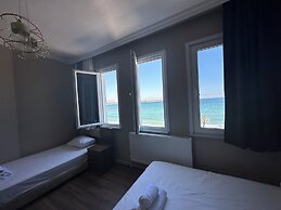 KARANFİL HOTEL