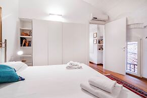 Venice Guggenheim Apt by Wonderful Italy