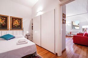 Venice Guggenheim Apt by Wonderful Italy