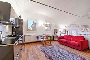 Venice Guggenheim Apt by Wonderful Italy