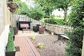 3-bedroom Cottage in Norham Berwick-upon-tweed -log Fire - Dog Friendl