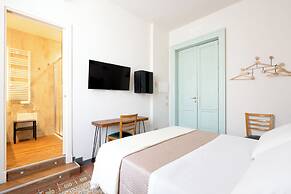 Holiday Lux Boutique Room