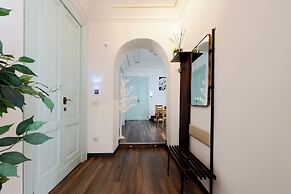 Holiday Lux Boutique Room