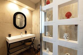 Holiday Lux Boutique Room