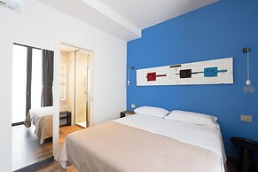 Holiday Lux Boutique Room