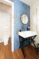 Holiday Lux Boutique Room