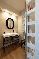 Holiday Lux Boutique Room